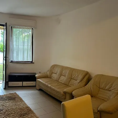 Retro Lakefront House With A Dock * Balatonvilagos